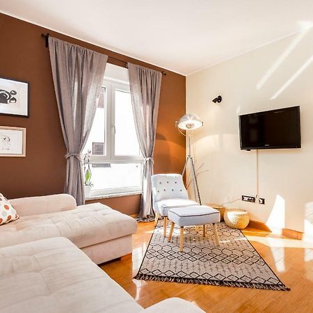 City Stylish Apartment 普拉 外观 照片