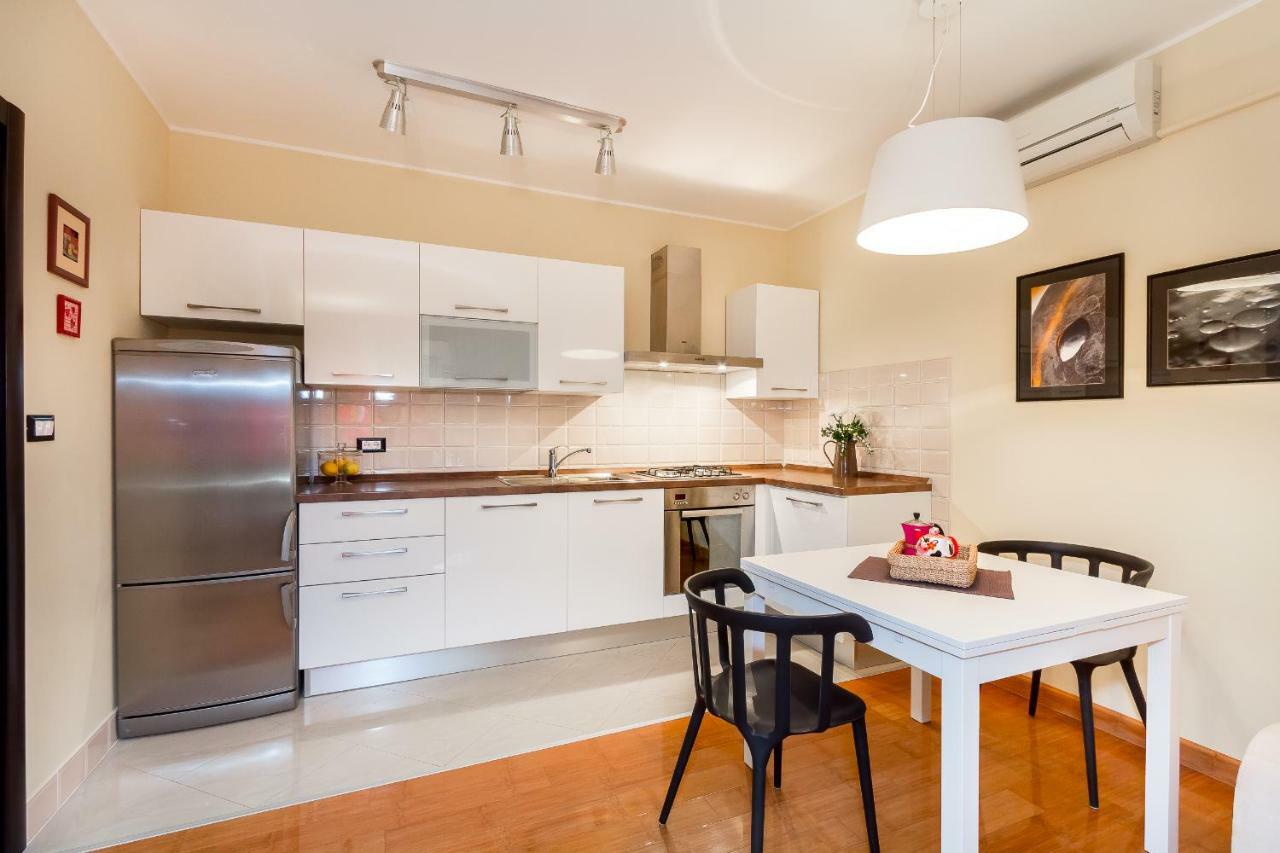 City Stylish Apartment 普拉 外观 照片
